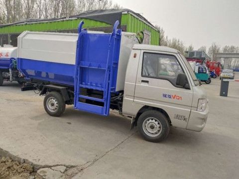 3.5方汽油版福田馭菱垃圾車 閱讀次數(shù):2379